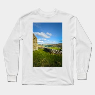 Muker Views Long Sleeve T-Shirt